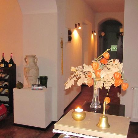 Residenza Dutzu-Boutique Hotel Браїла Екстер'єр фото