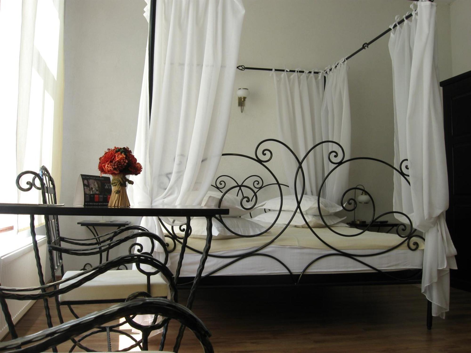 Residenza Dutzu-Boutique Hotel Браїла Екстер'єр фото