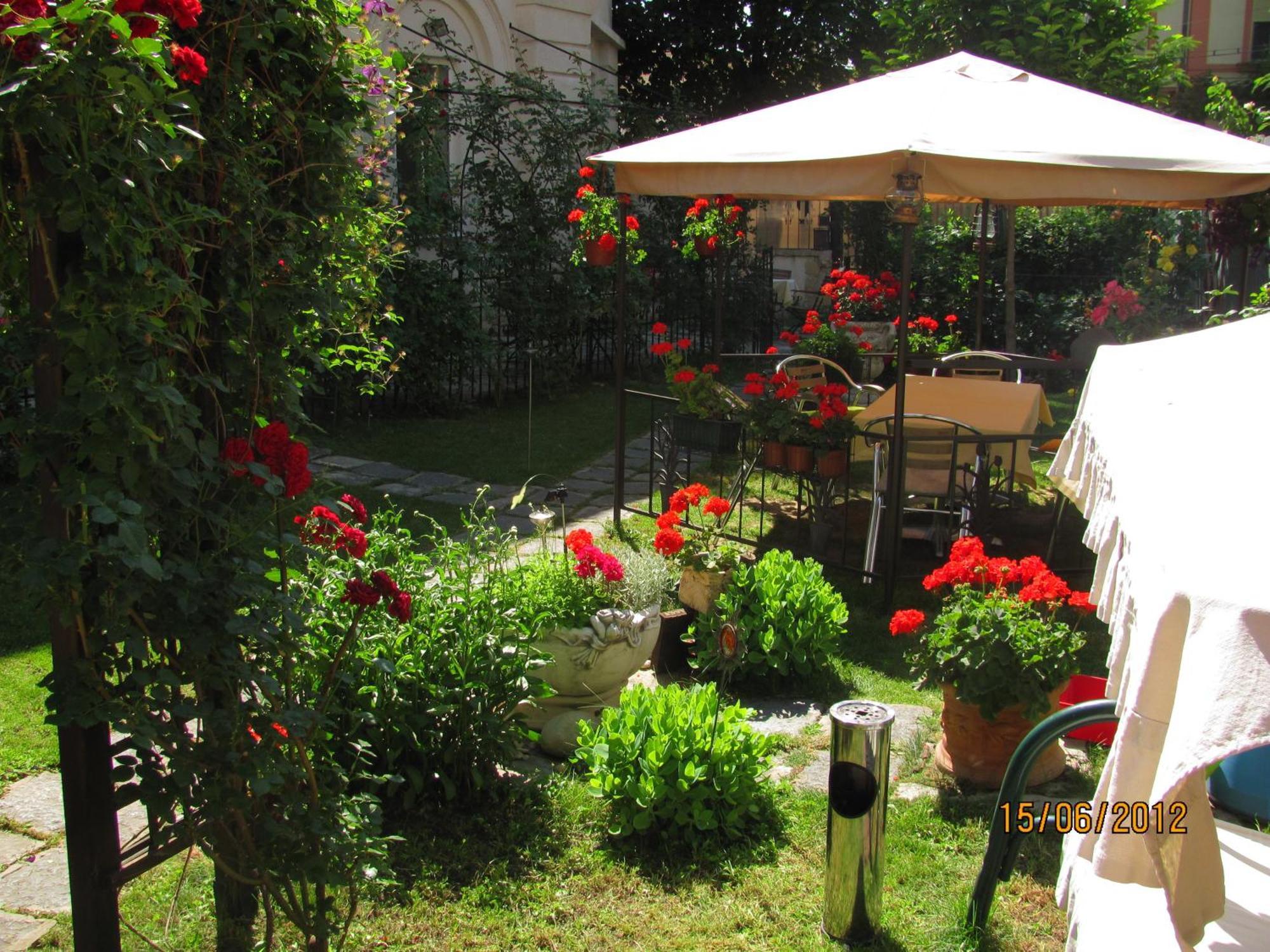 Residenza Dutzu-Boutique Hotel Браїла Екстер'єр фото