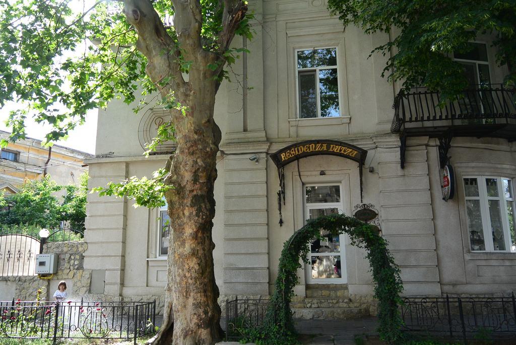 Residenza Dutzu-Boutique Hotel Браїла Екстер'єр фото