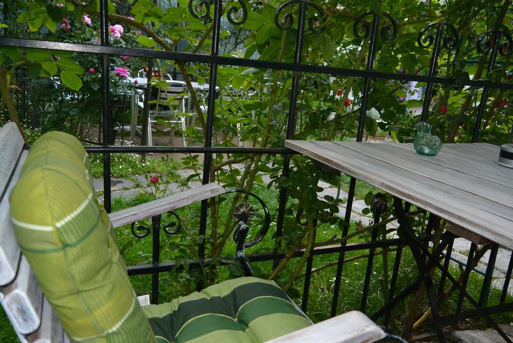 Residenza Dutzu-Boutique Hotel Браїла Екстер'єр фото
