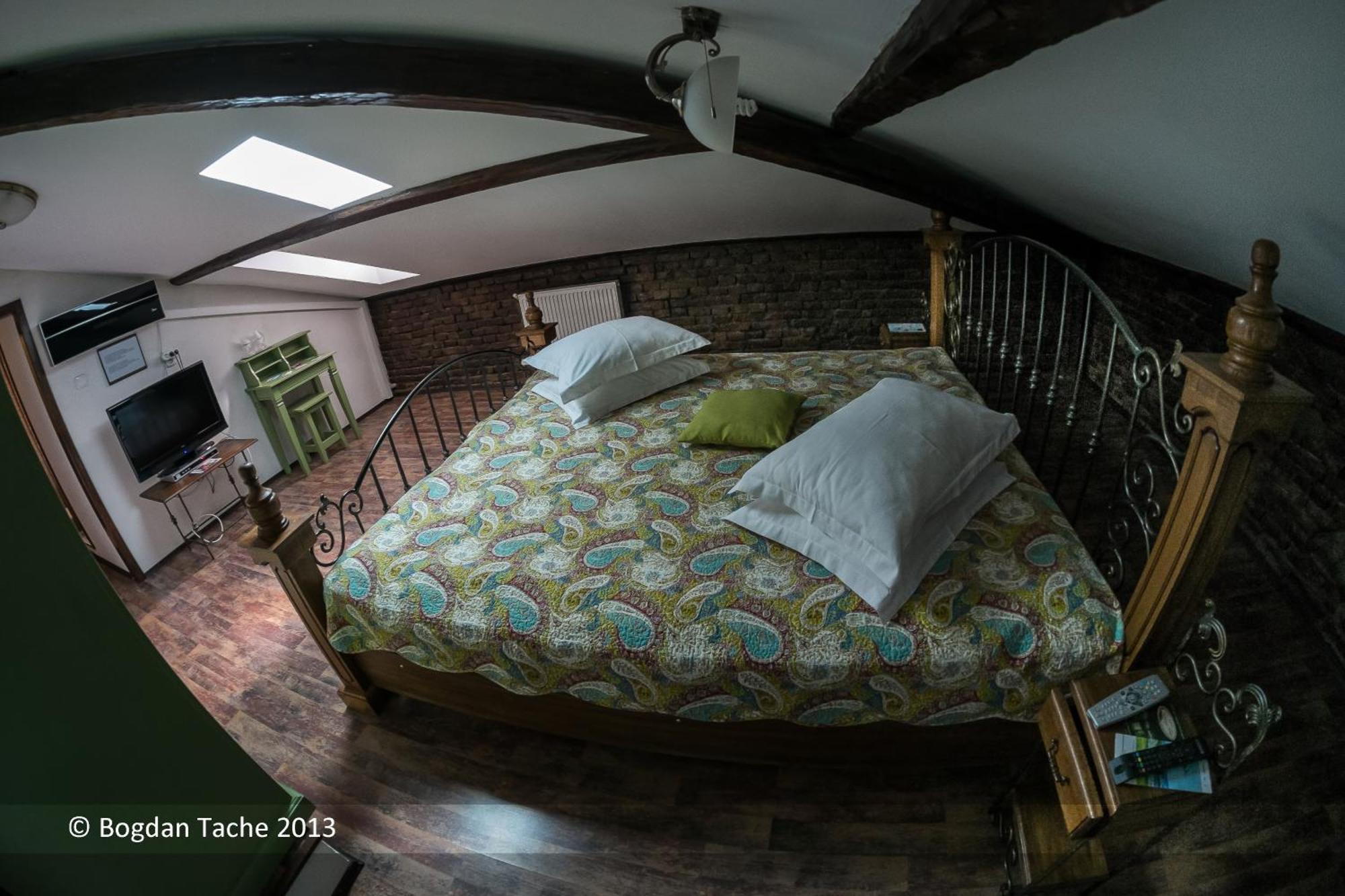 Residenza Dutzu-Boutique Hotel Браїла Екстер'єр фото